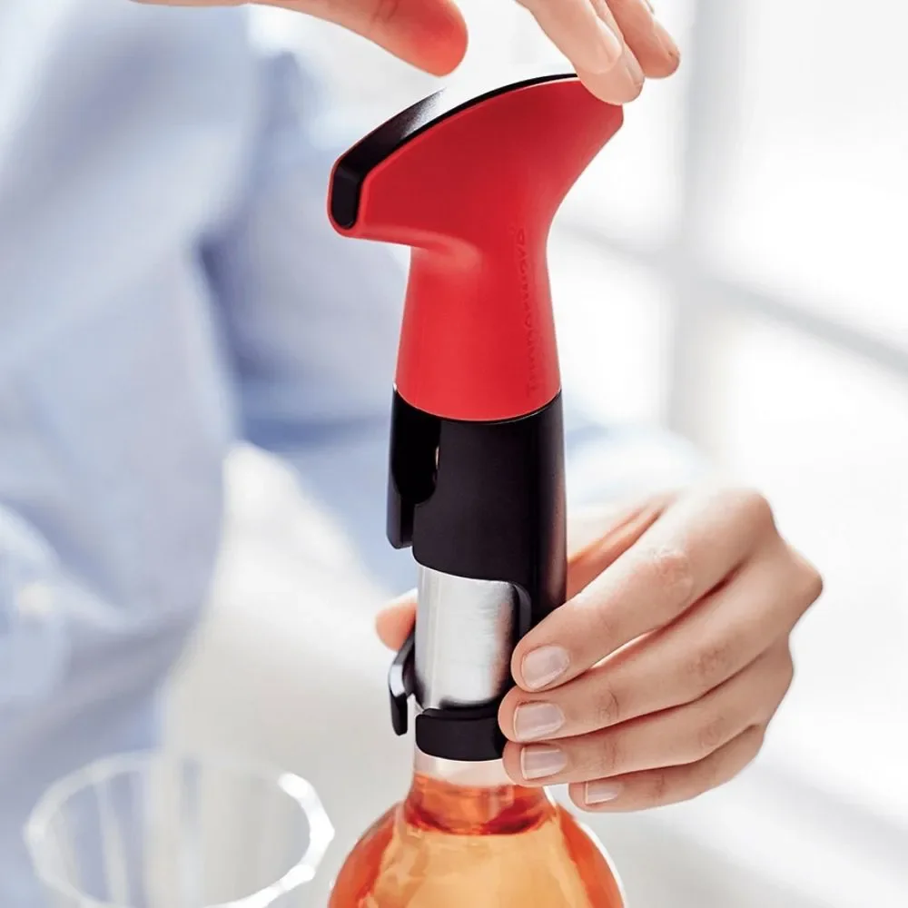 Tupperware Elegant Wine and Bottle Opener Corkscrew NEW and Sealed RARE